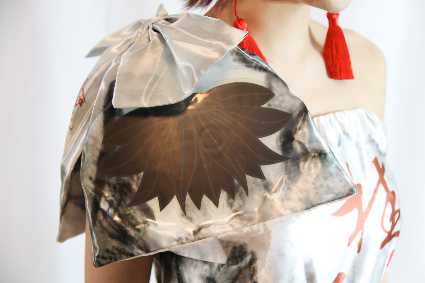 Guilin solar-power dress