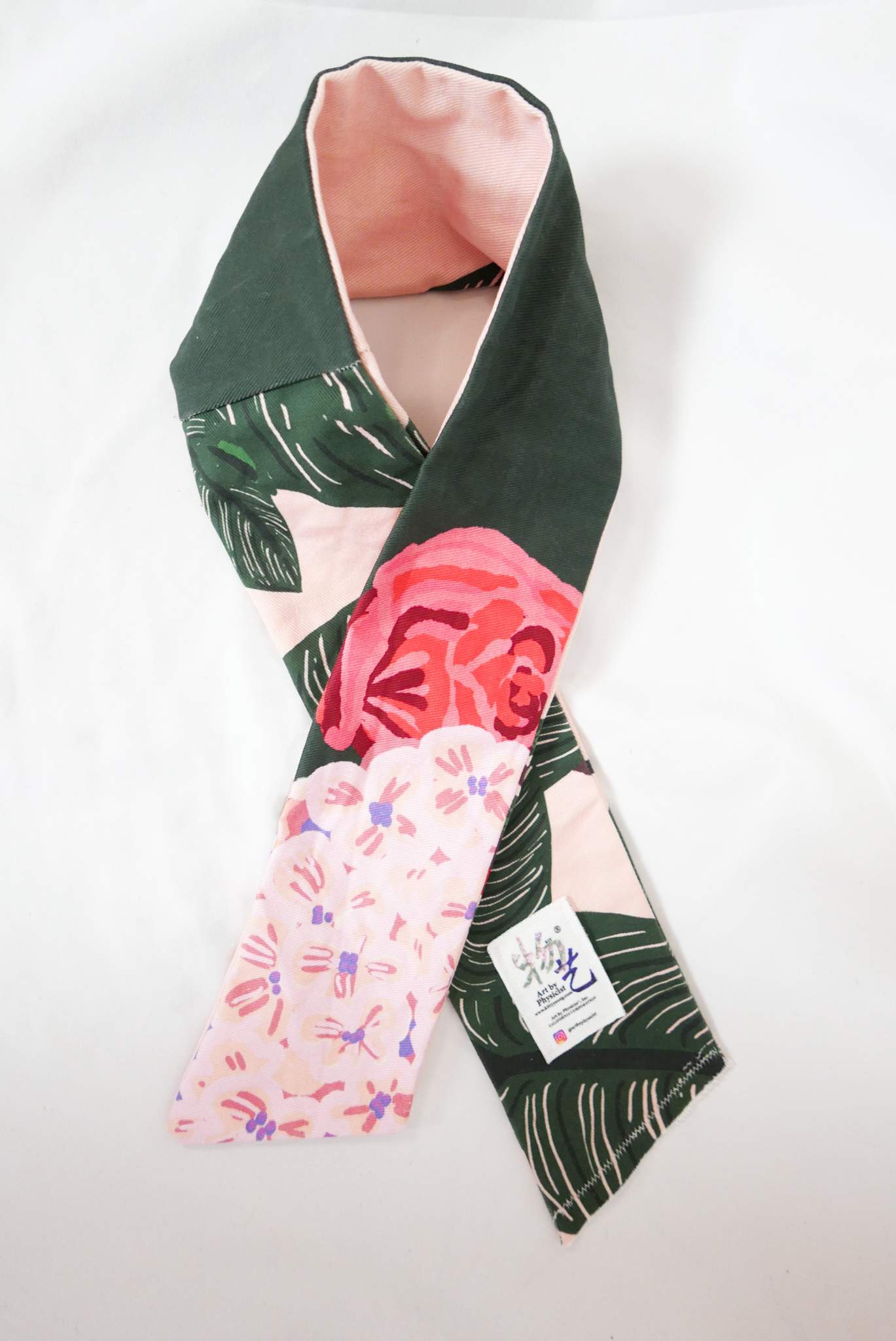Perennials reversible accessories
