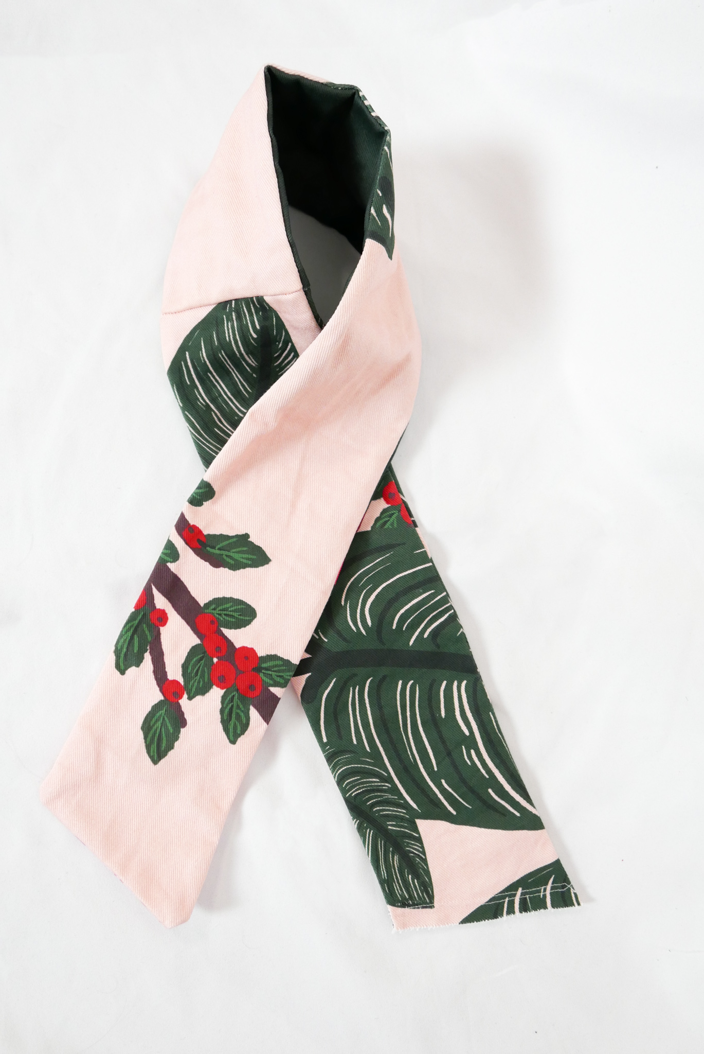 Perennials reversible accessories