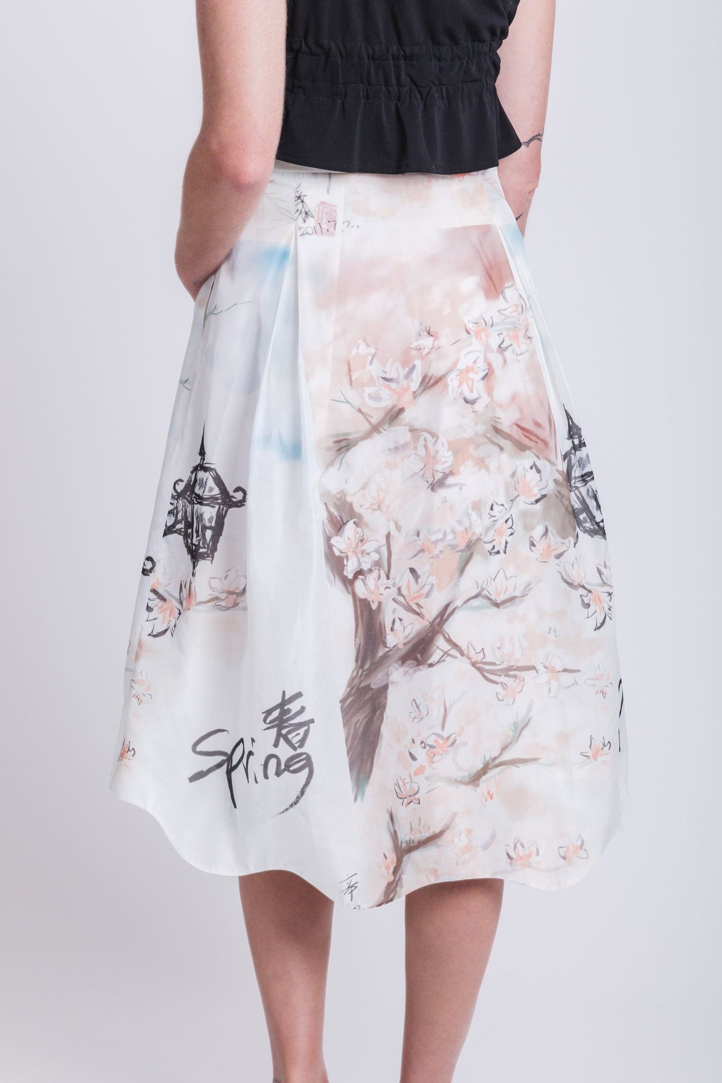 Harvard Spring high-low bow skirt